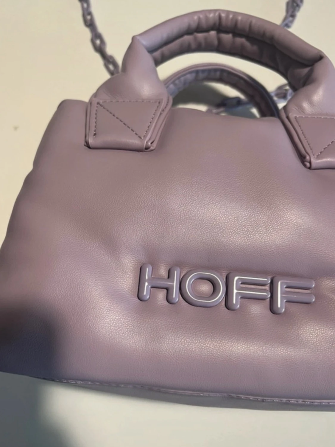 Ljuslila axelväska från HOFF - 1