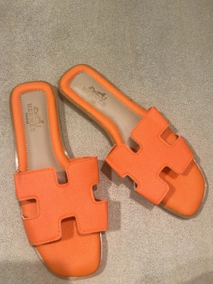 Snygga sandaler  - Trendiga  sandaler 