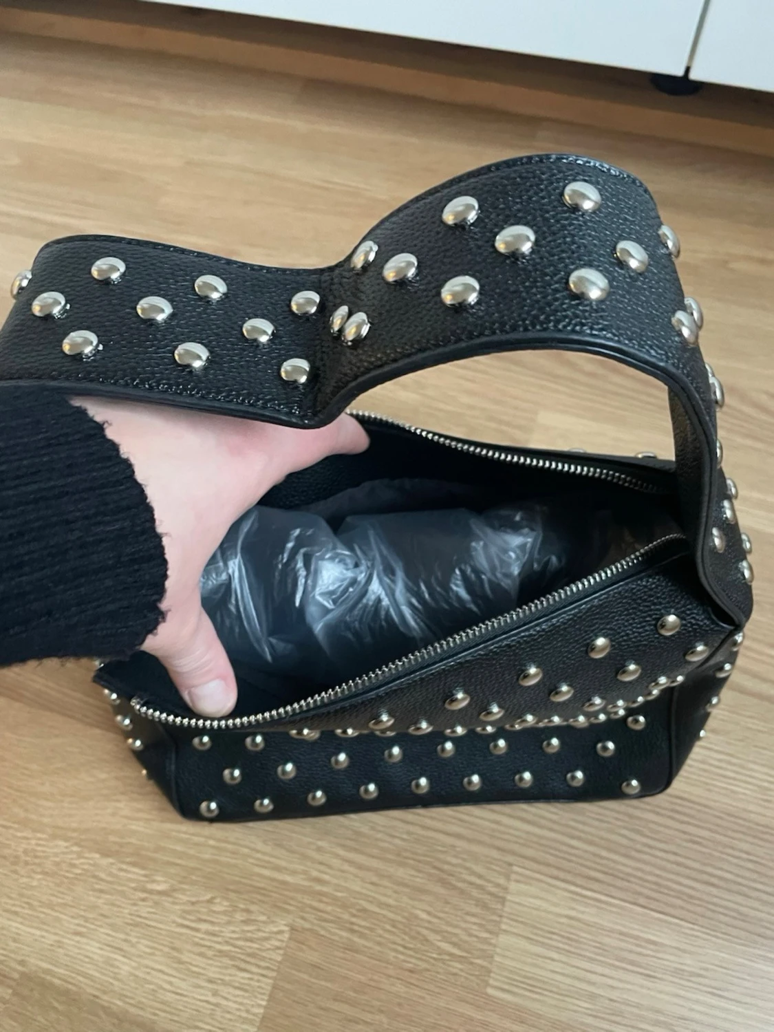Studded bag / väska med nitar - 1