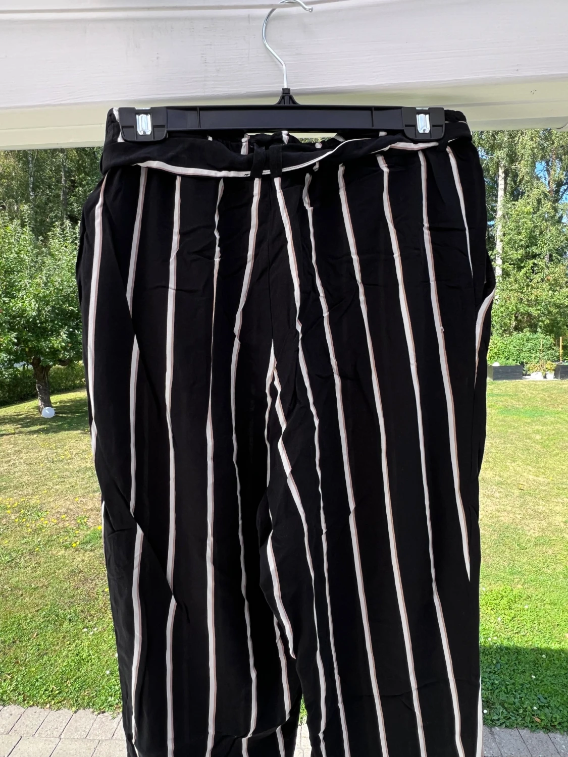 Randiga flowy byxor från H&M - 3