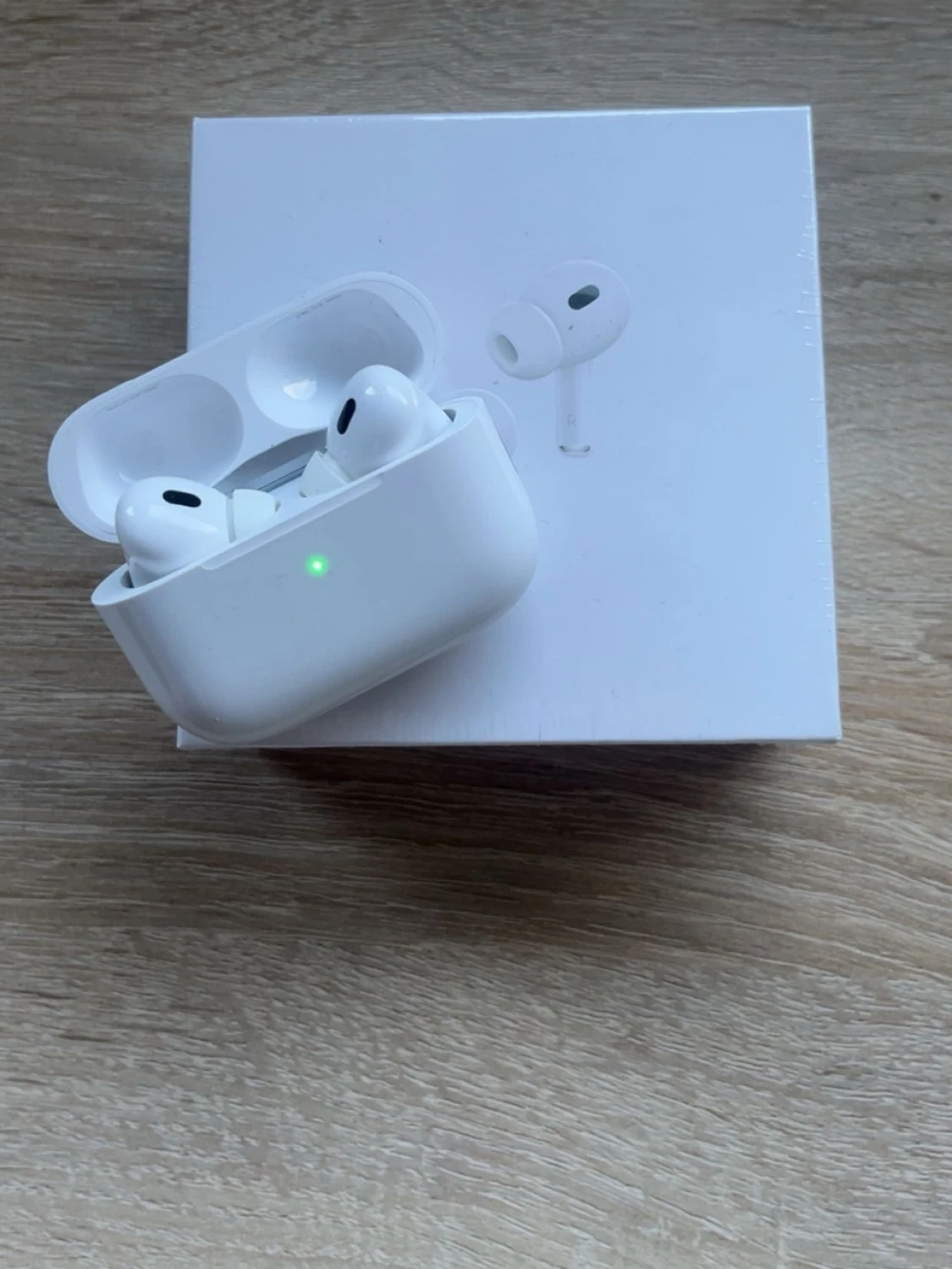AirPods Pro (2nd generation)  - 3