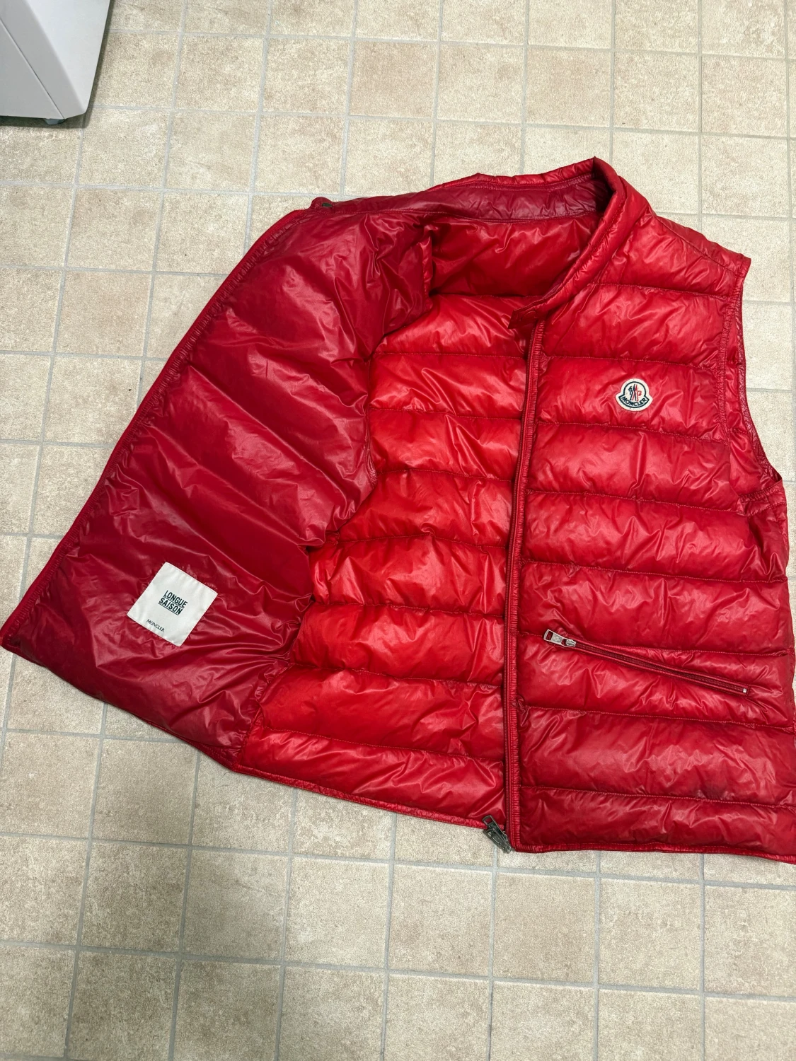 Röd dunväst från Moncler - 4