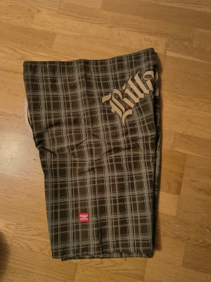 Billabong shorts  - Nya stl M 