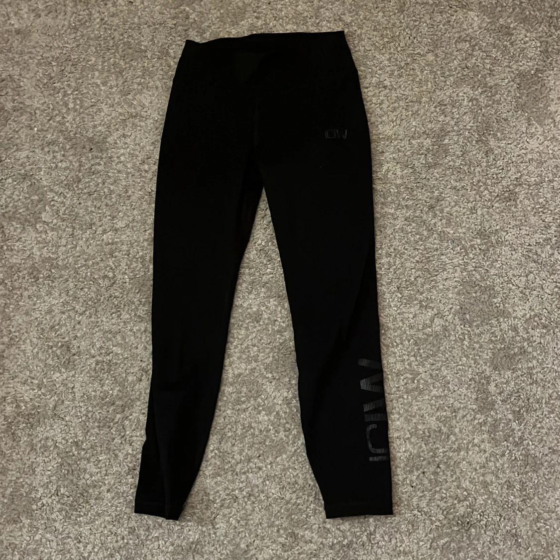 Svarta leggings från ICANIWILL XS