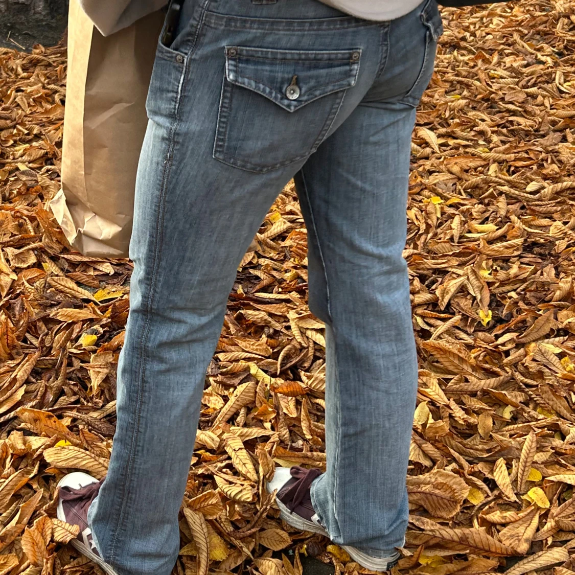 Blå bootcut jeans från Teddy's - 1