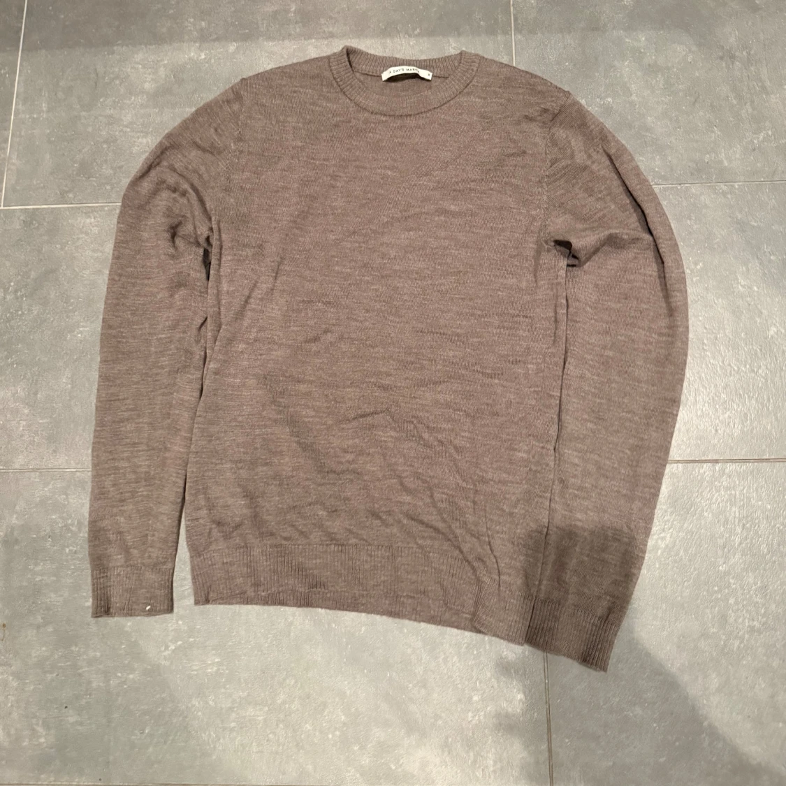 Brun stickad tröja från A Day's March