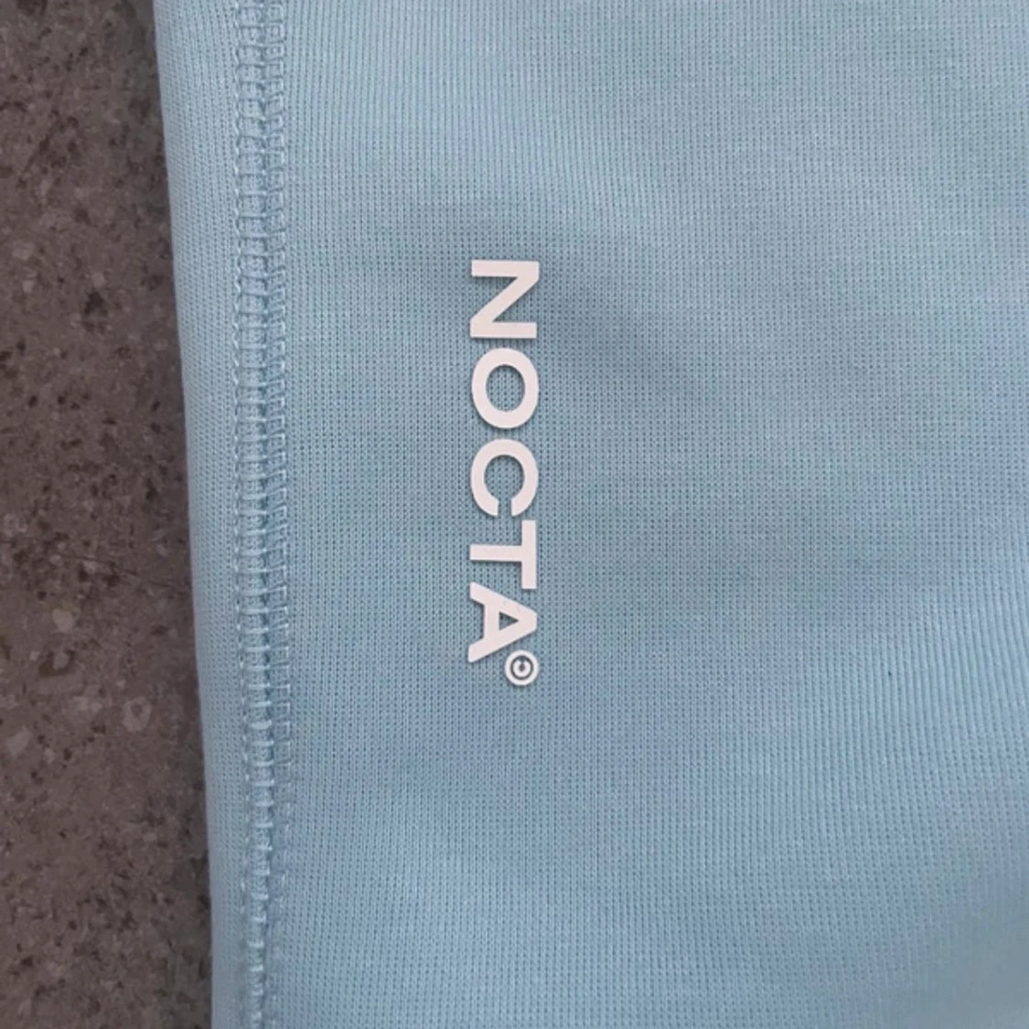 Nike NOCTA ljusblå mjukisbyxor S - 2