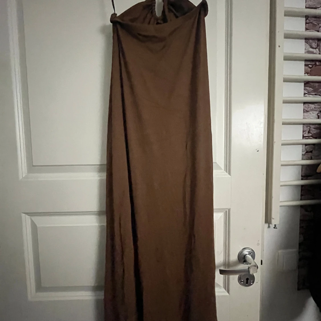 Brun långklänning från Gina Tricot - 1
