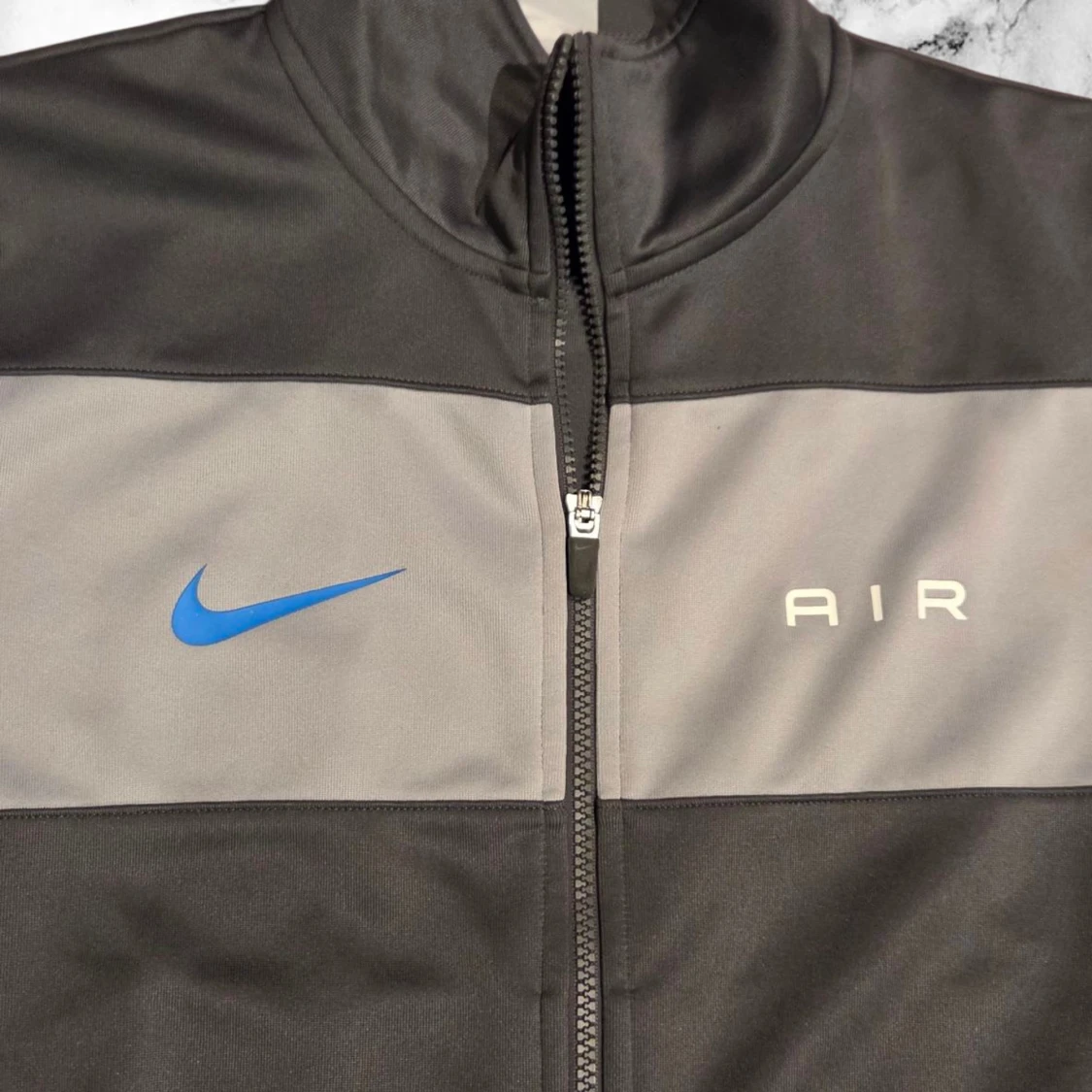 Nike Air svart och grå zip - 2