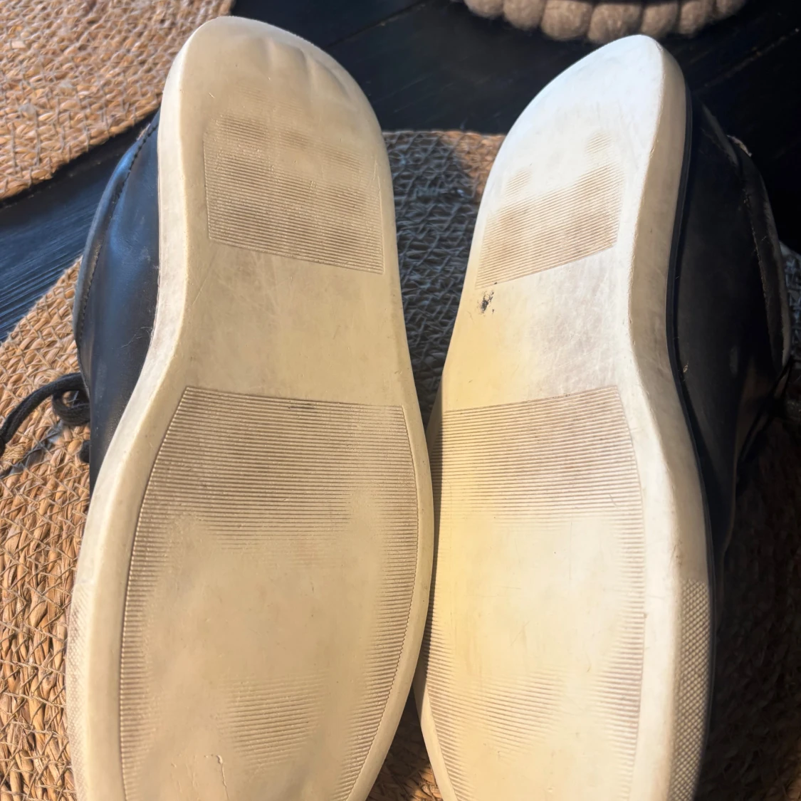 Svarta sneakers från Oliver Cabell - 2