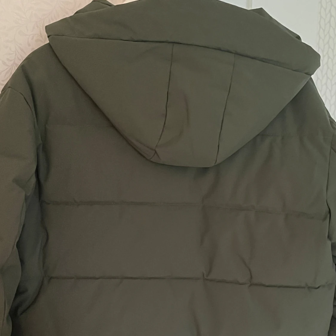 Grön pufferjacka från Woodbird - 2