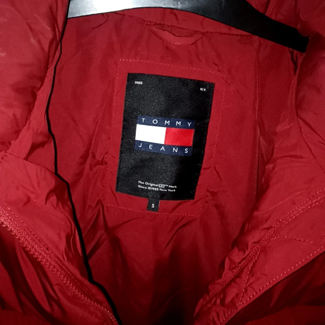 Jätte fin Tonny Hilfiger jacka (dam) st S  - 1