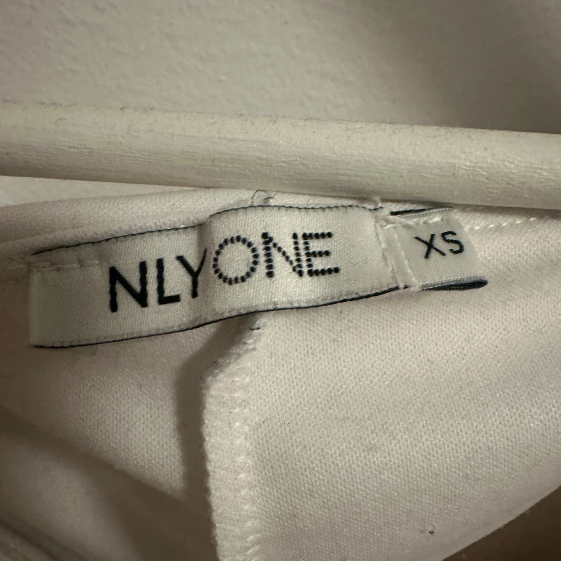 Vit volang body från NLY One XS - 1