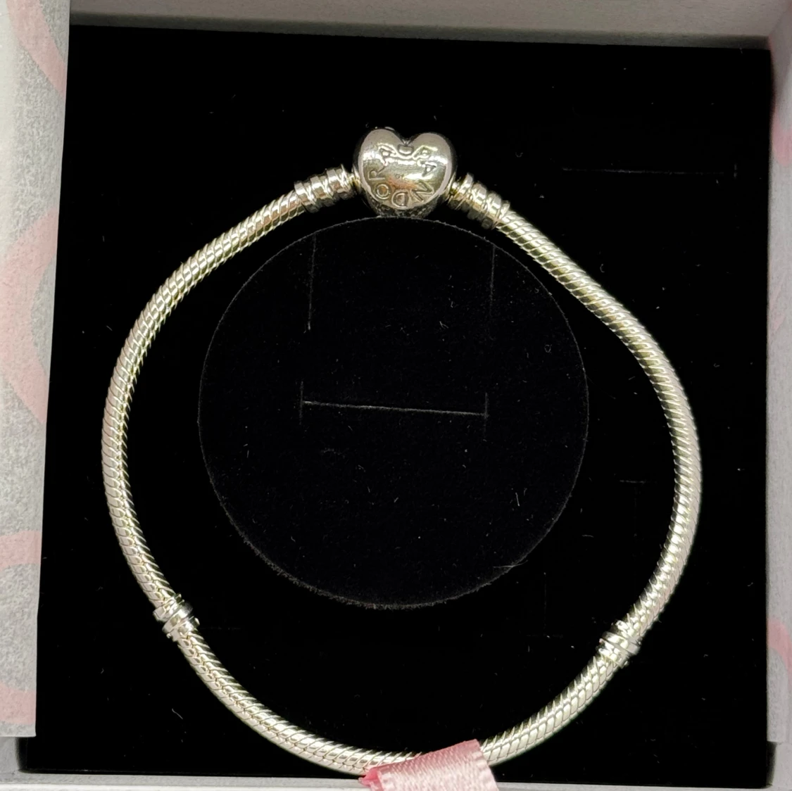 Pandora silverarmband med hjärtlås - 1