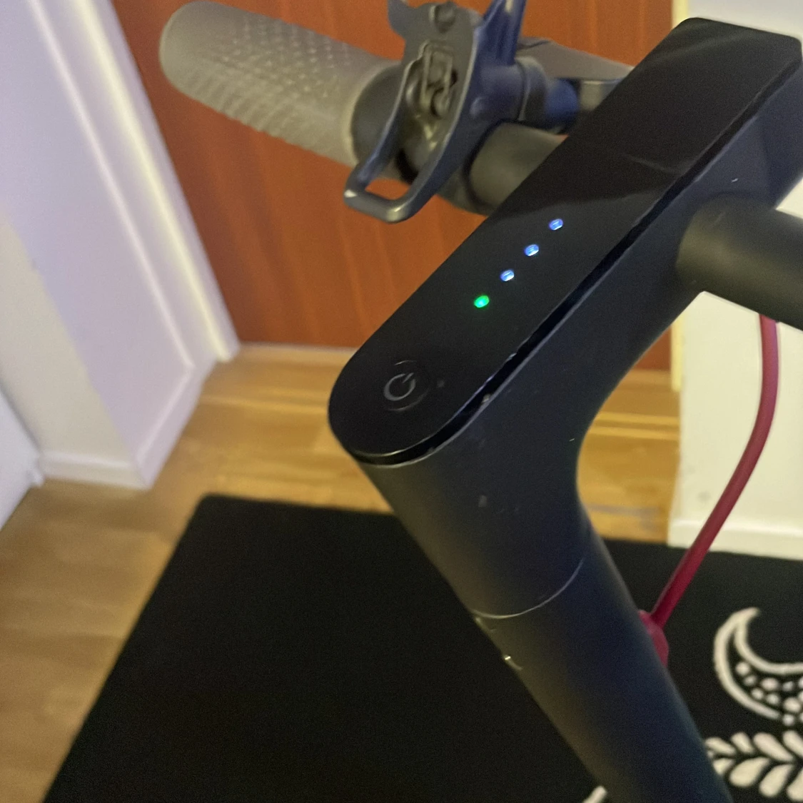 Xiaomi Mi Electric Scooter - 1