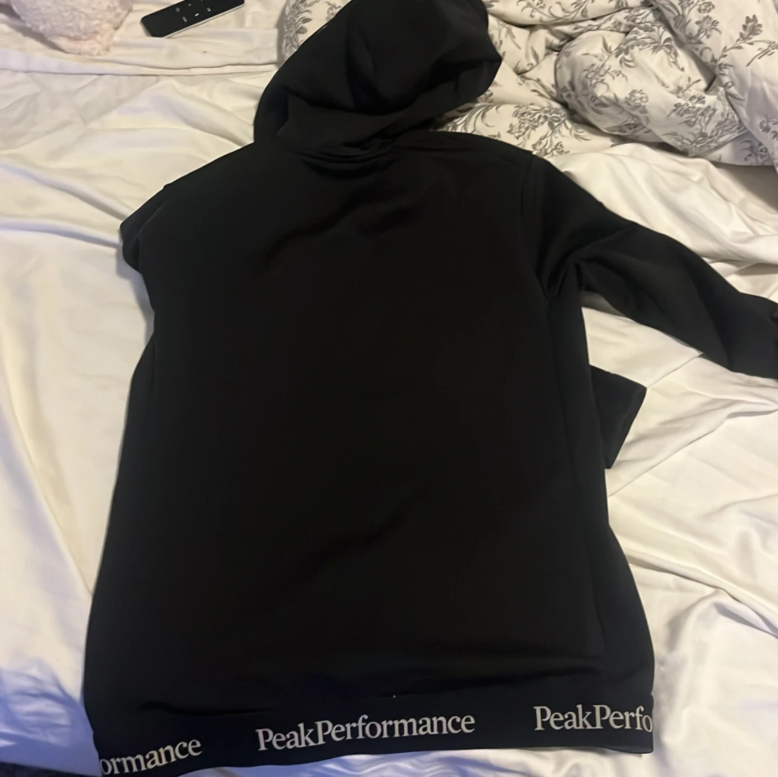 Svart vindjacka Peak Performance M - 4