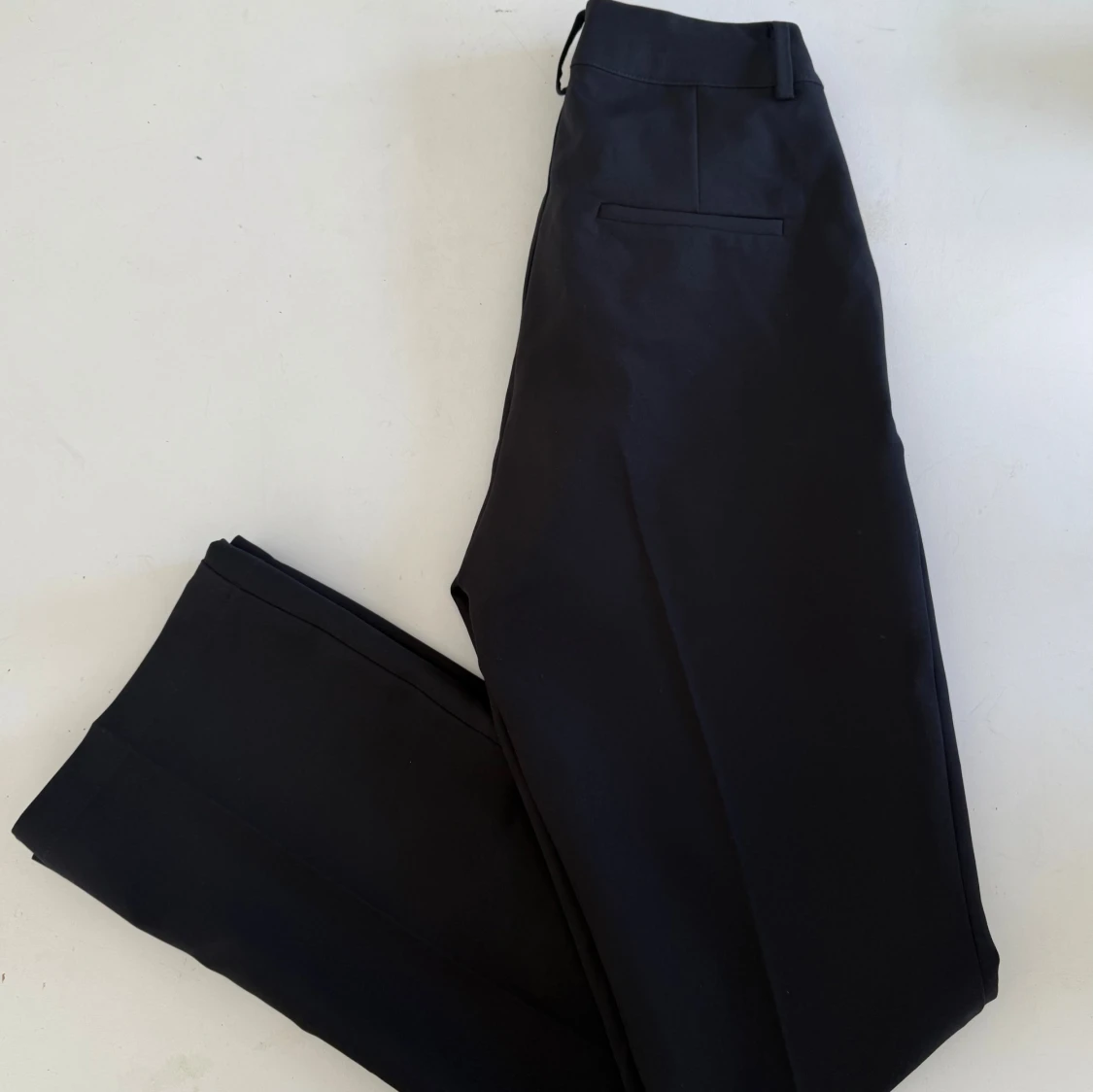 Svarta kostymbyxor  - 1
