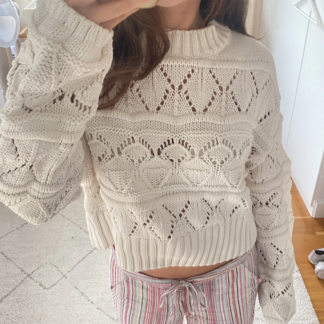 Vit stickad tröja - 3