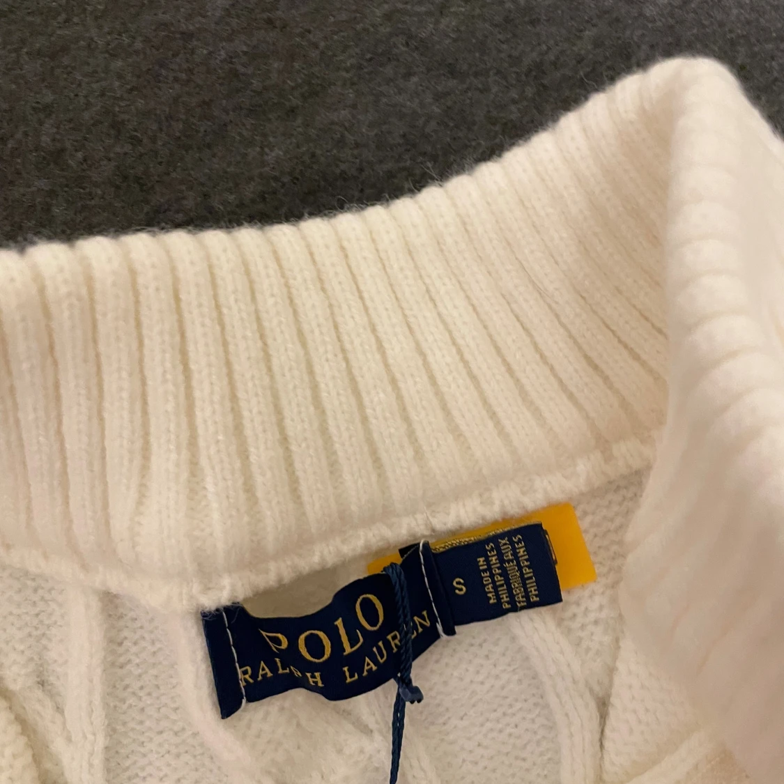 Vit stickad polotröja från Polo Ralph Lauren - 1