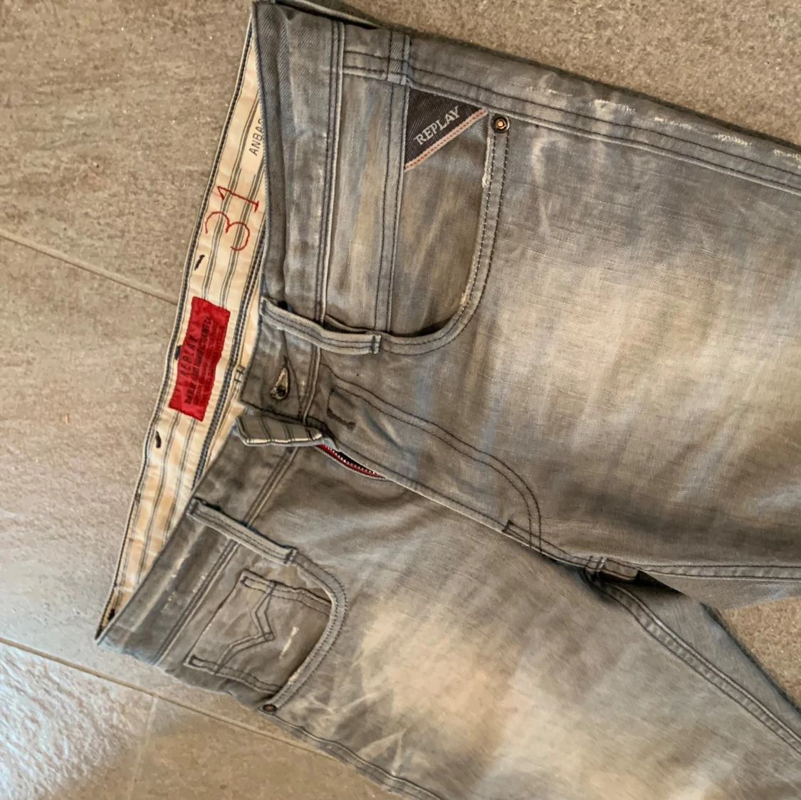 Replay grå jeans med slitningar