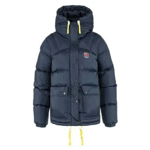 SÖKER Fjällräven Expedition DAM jacka - SÖKER en DAM fjällräven jacka i storlek helst S men M och XS går också bra!vill köpa till ett bra pris:) kontakta gärna om du har en till ett rimligt pris så kan vi diskutera:) 