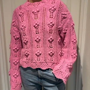 Stickad tröja - Stickad tröja från Zara. XS-M. 