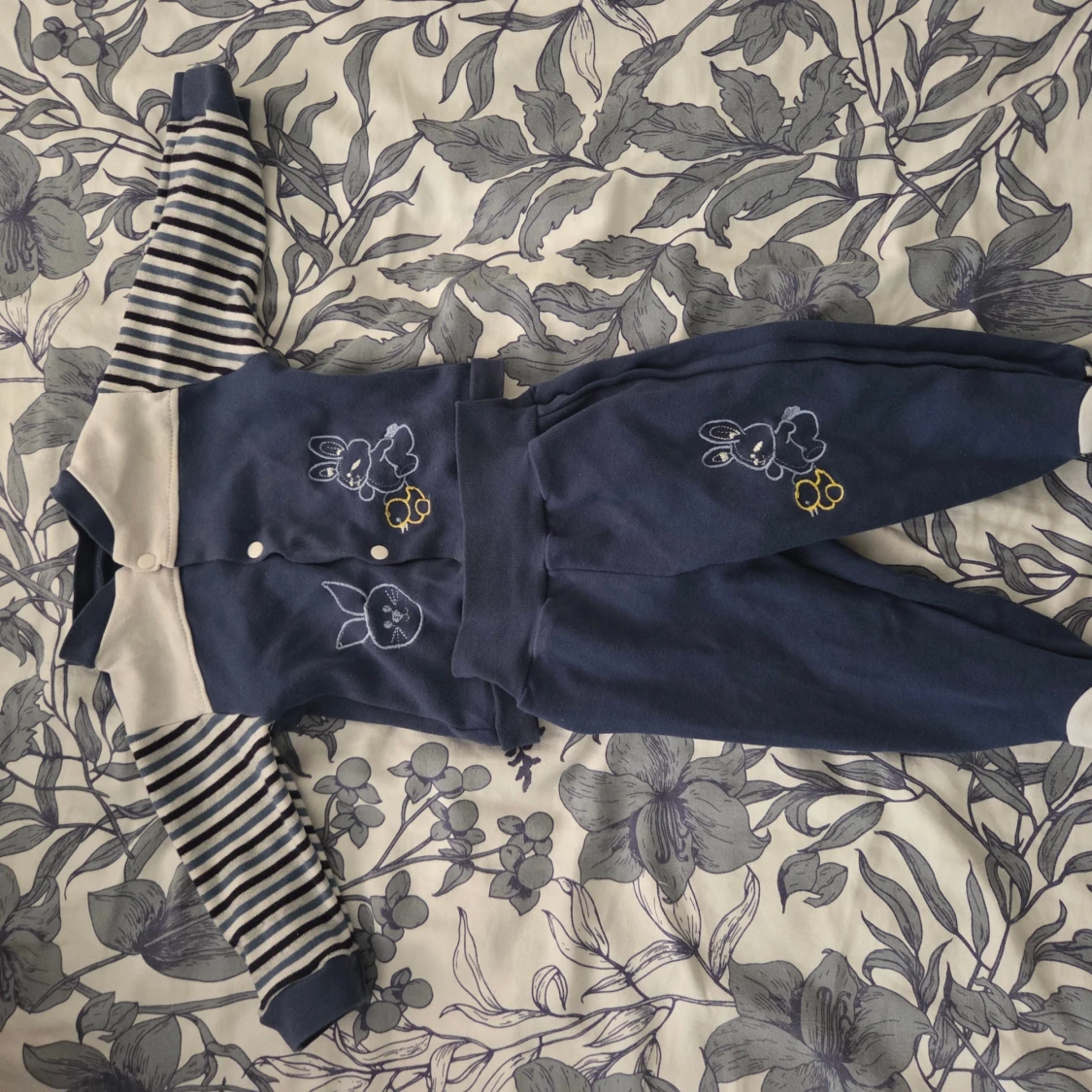 Barnkläder – set i fint skick! - 3