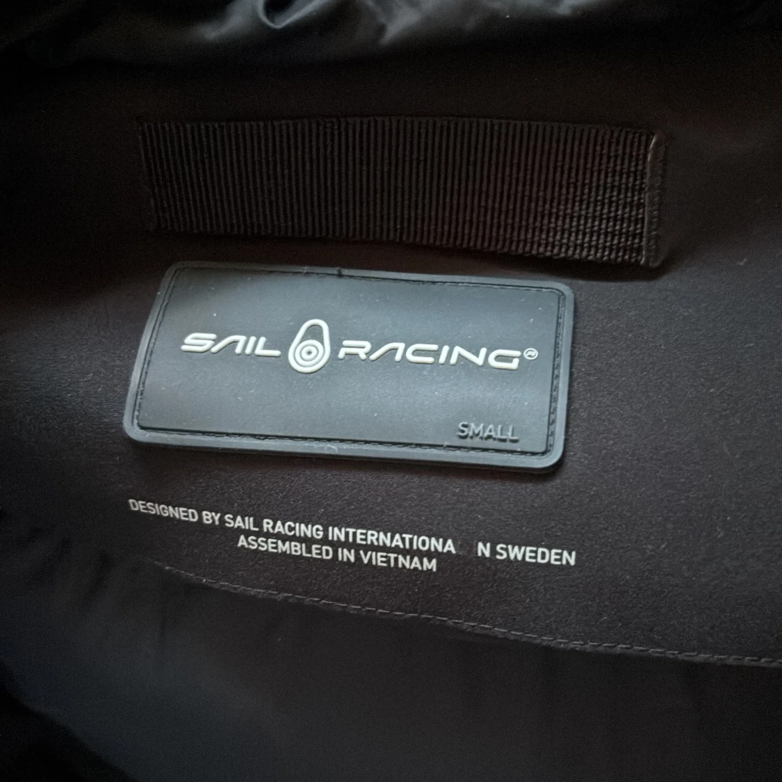 Svart dunjacka från Sail Racing S - 2