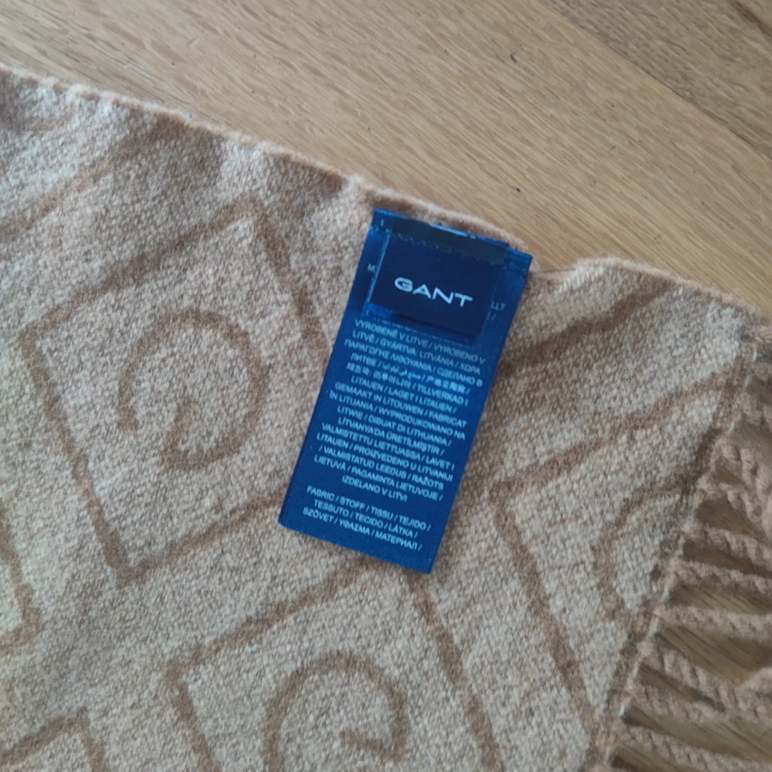 Halsduk från Gant  - 2