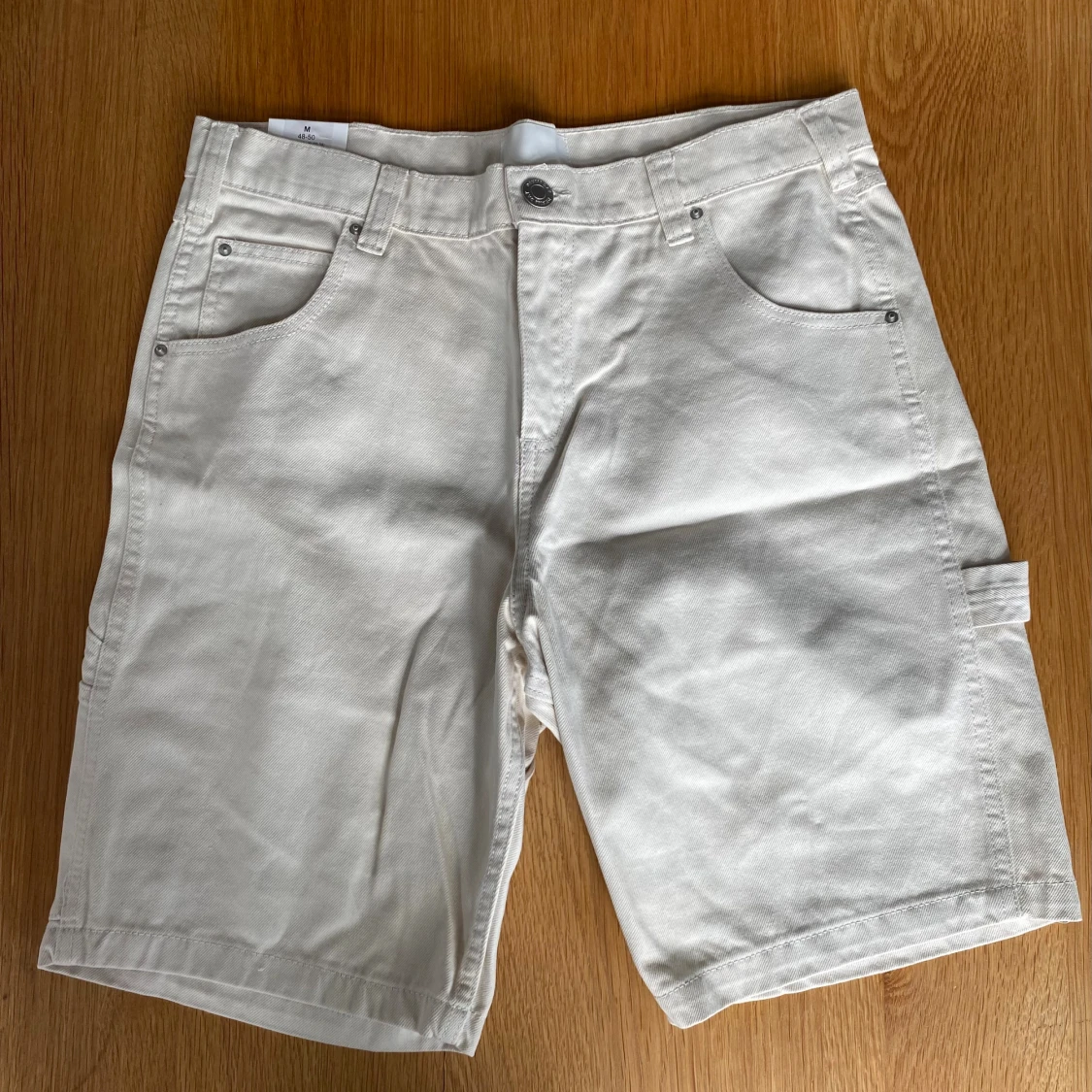 Beiga jeansshorts - 2