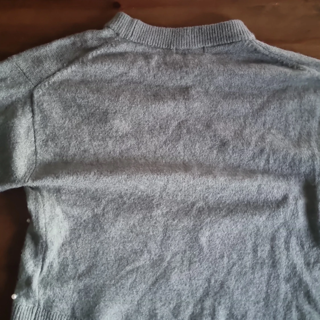 Grön stickad tröja med pärlor H&M XS - 1