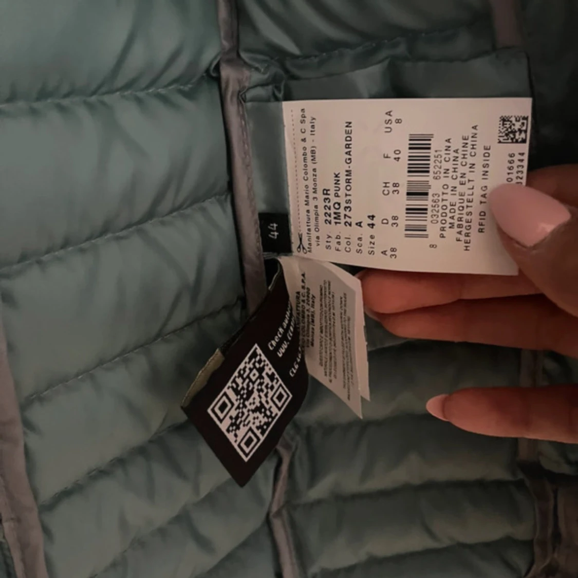 Grå dunjacka från Colmar Originals - 4