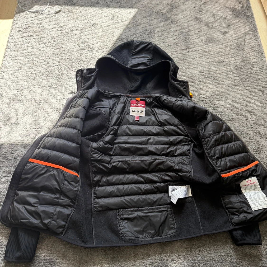 Svart hybridjacka från Parajumpers - 1