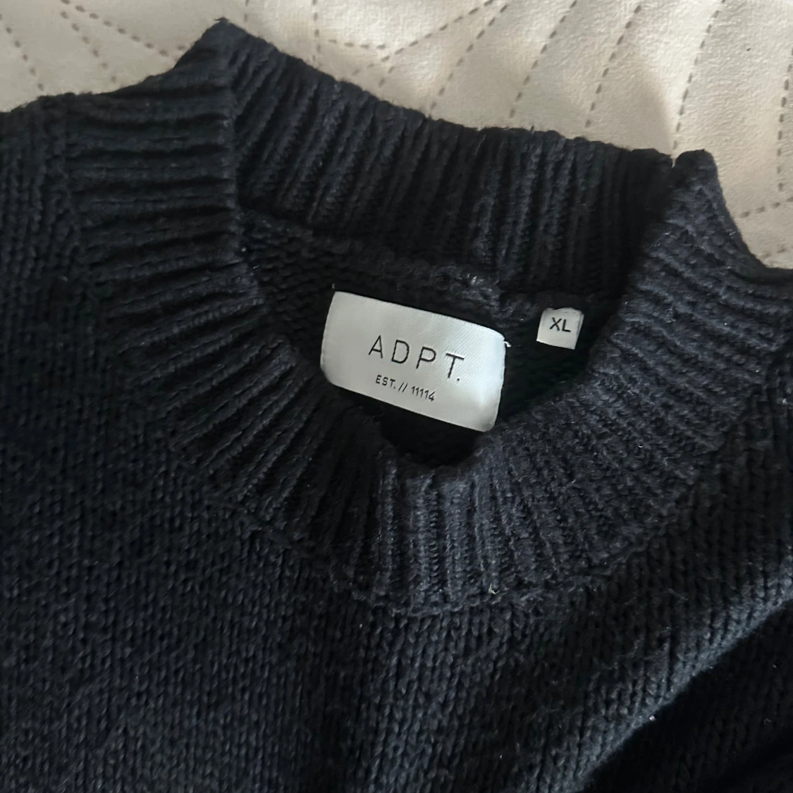 Svart stickad tröja från ADPT XL - 1