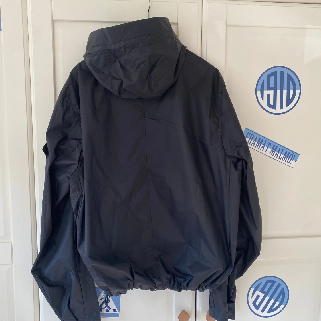 Svart vindjacka från Stone Island (Helt ny) - 4