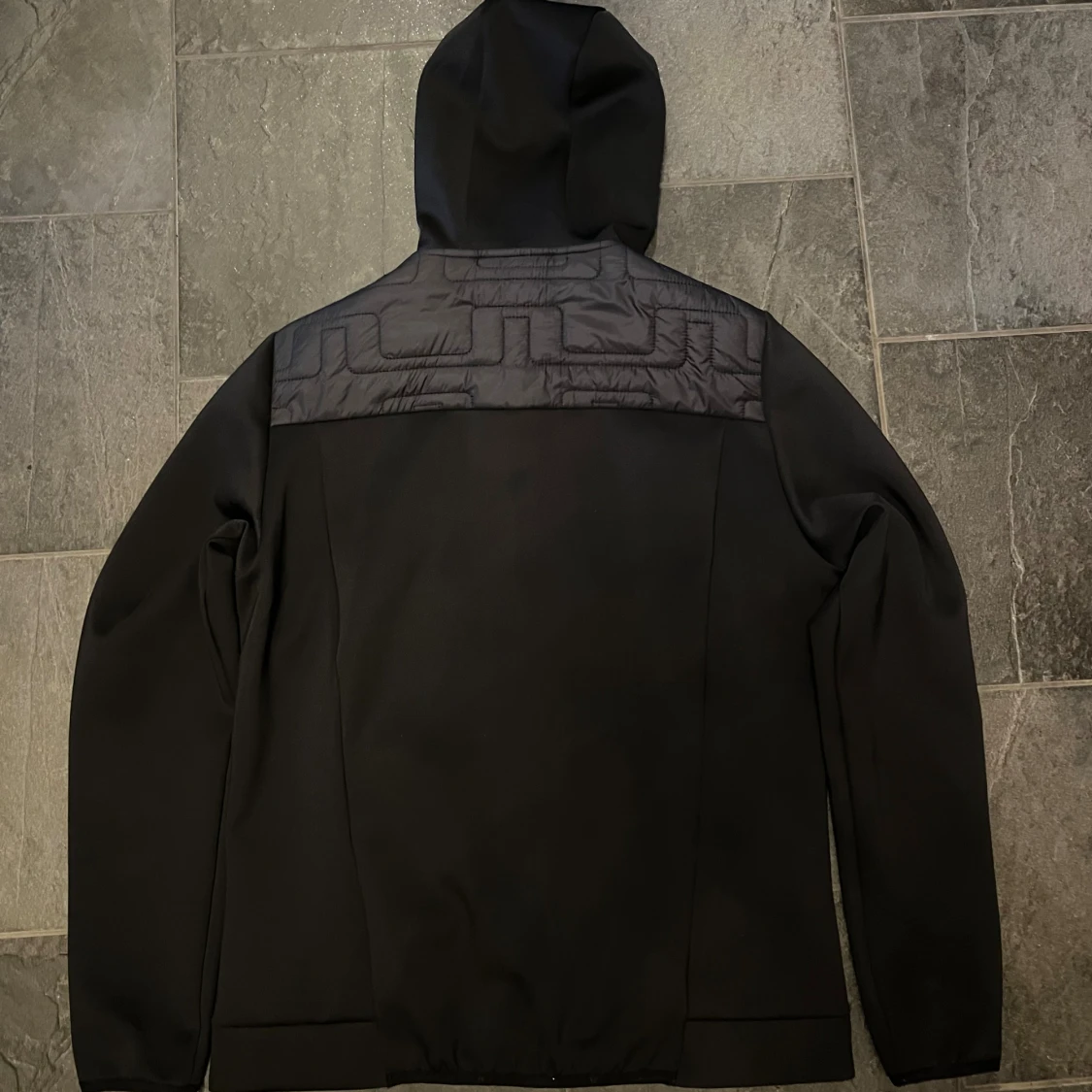  J.Lindeberg hybridjacka - 1