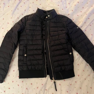 Massimo dutti jacka  - Nypris 2500kr