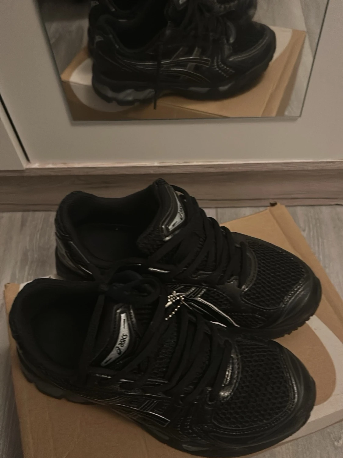 Gel kayano 14 svart