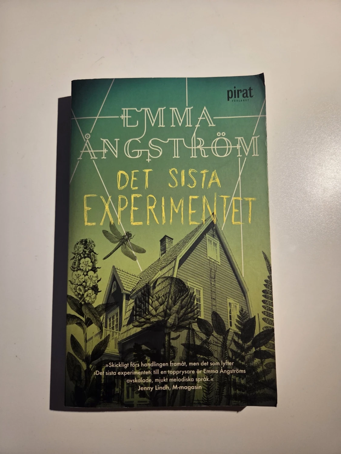 Det sista experimentet av Emma Ångström