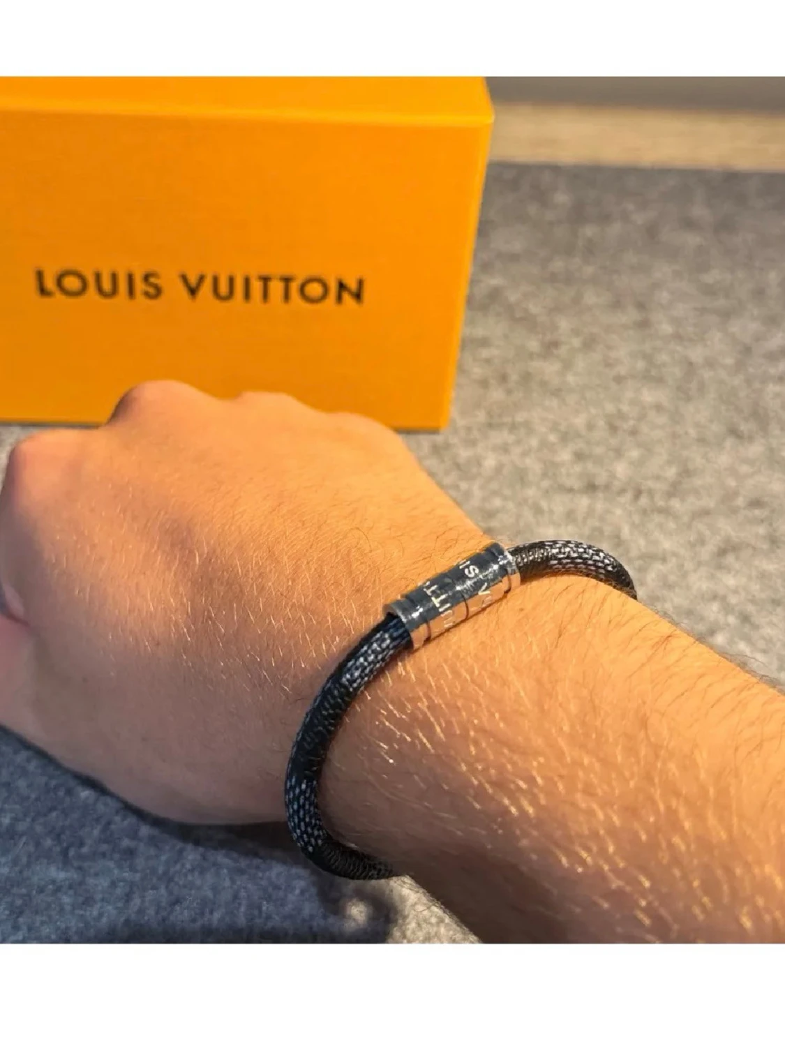 Lv armband - 2