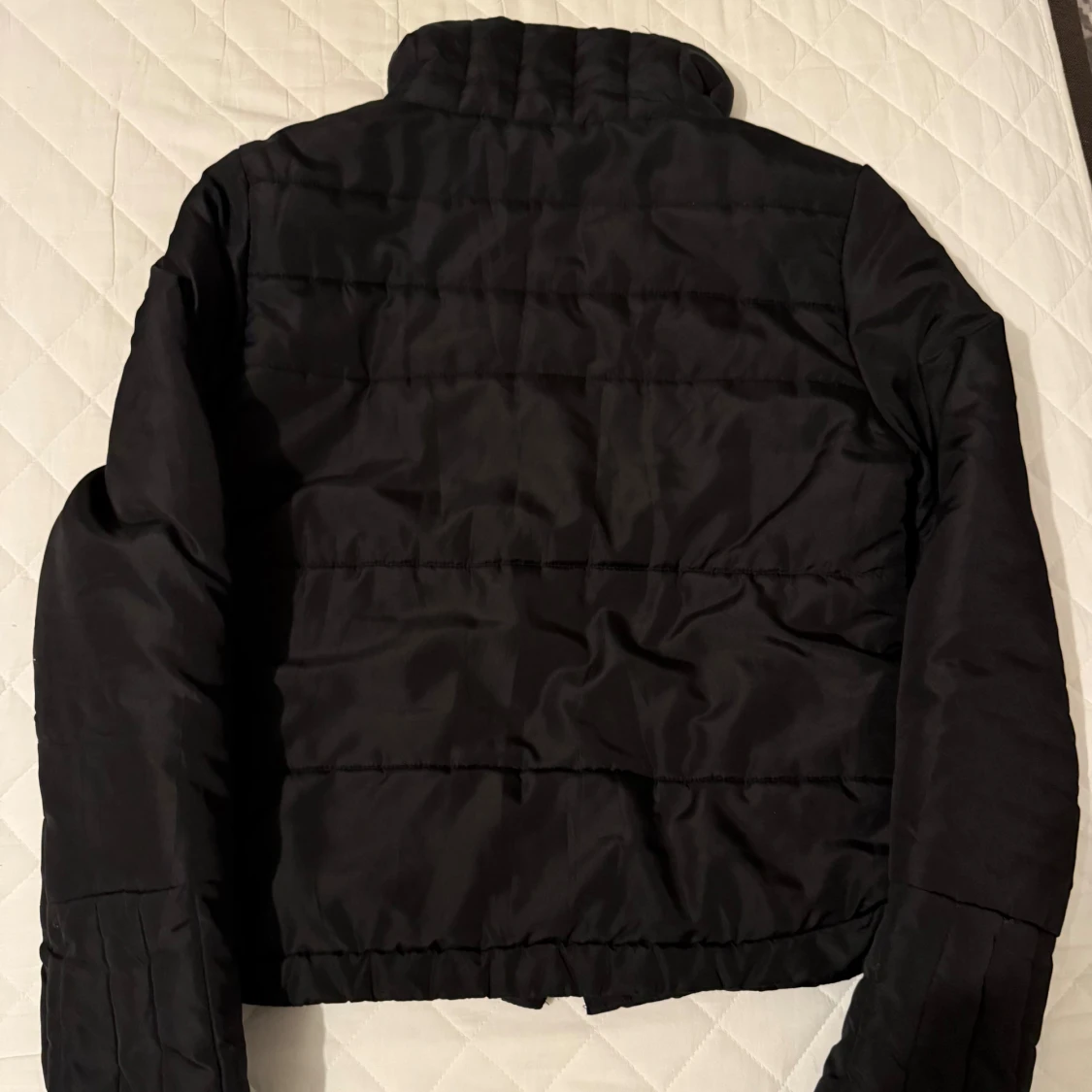 Svart pufferjacka från Moon - 3