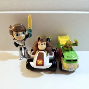 Toys - Small toys. See picture. 