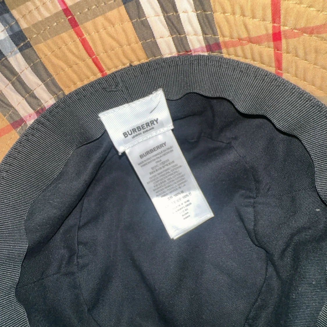 Burberry  bucket hat hel äkta - 3