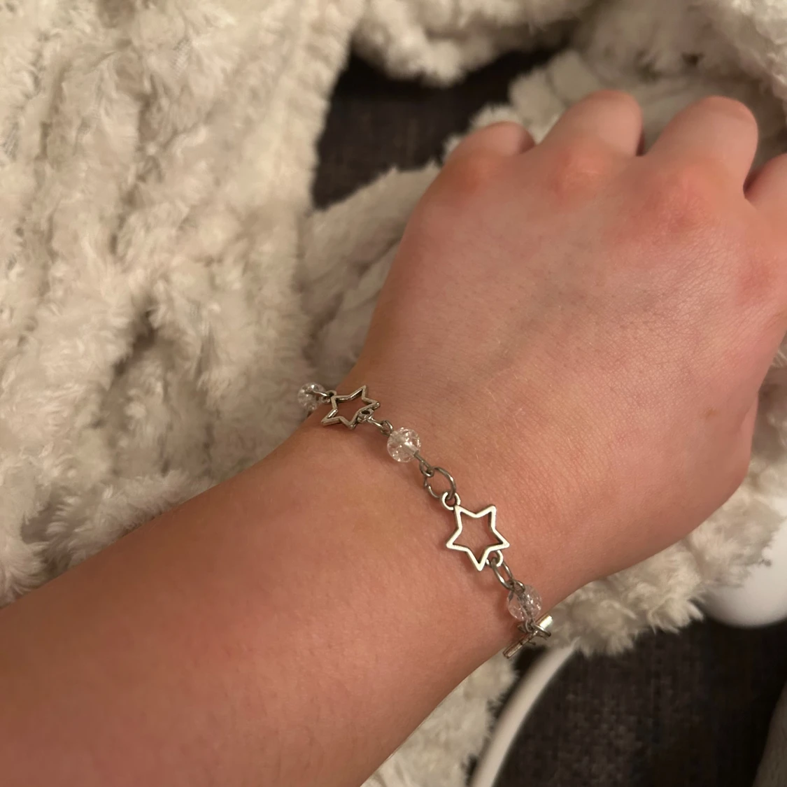 Armband med stjärnor och pärlor - 1