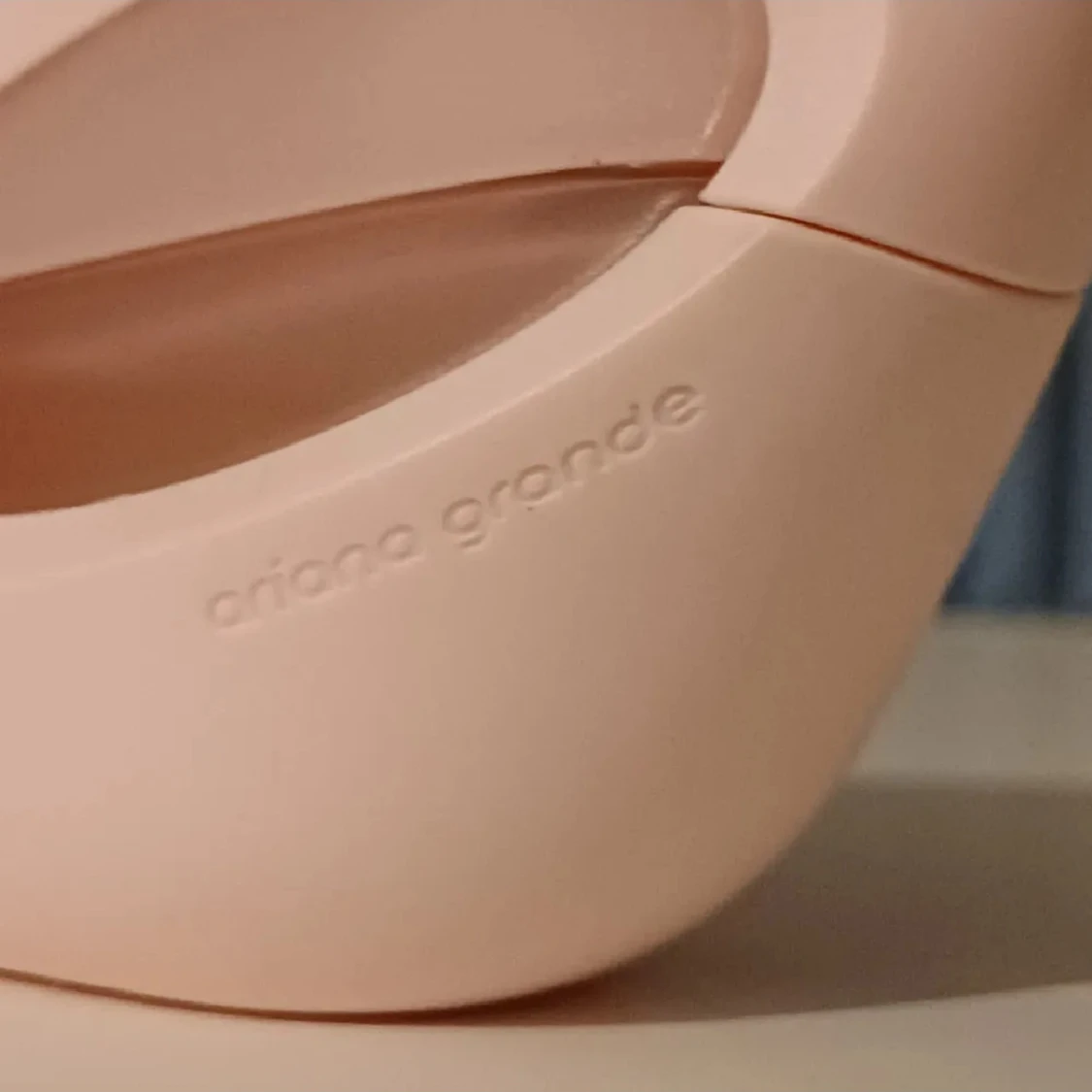 Ariana Grande Mod Blush parfym 30 ml - 1