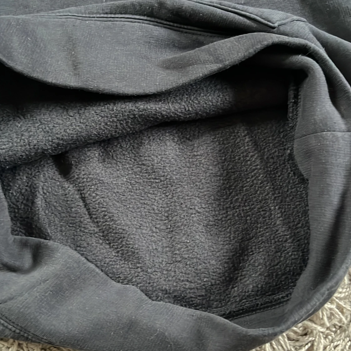 Svart hoodie från Sail Racing - 3