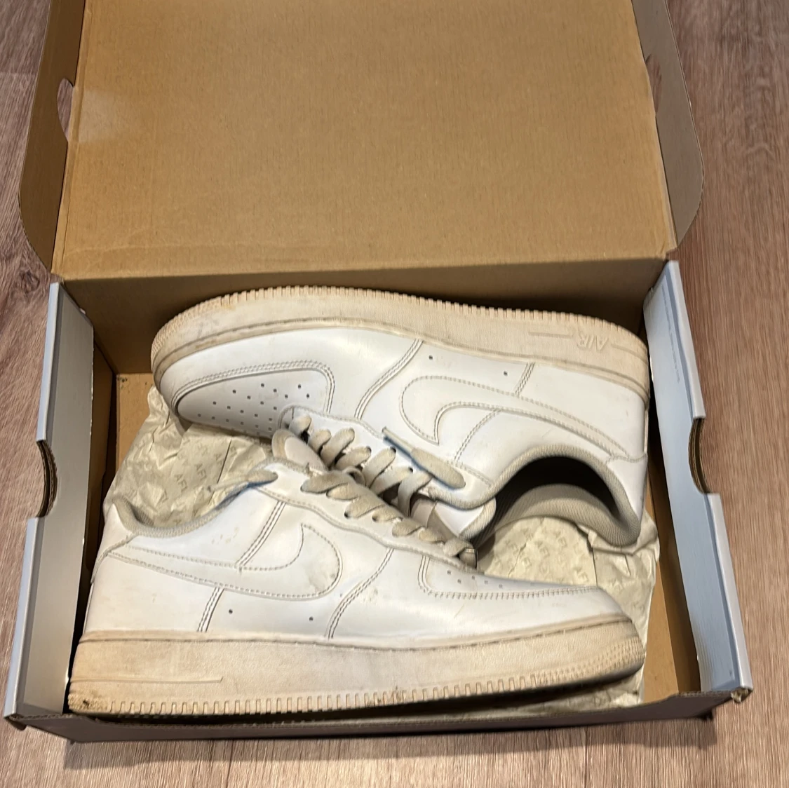 Nike Air Force 1 vita sneakers