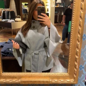 poncho  - Jätte fin och classy poncho 