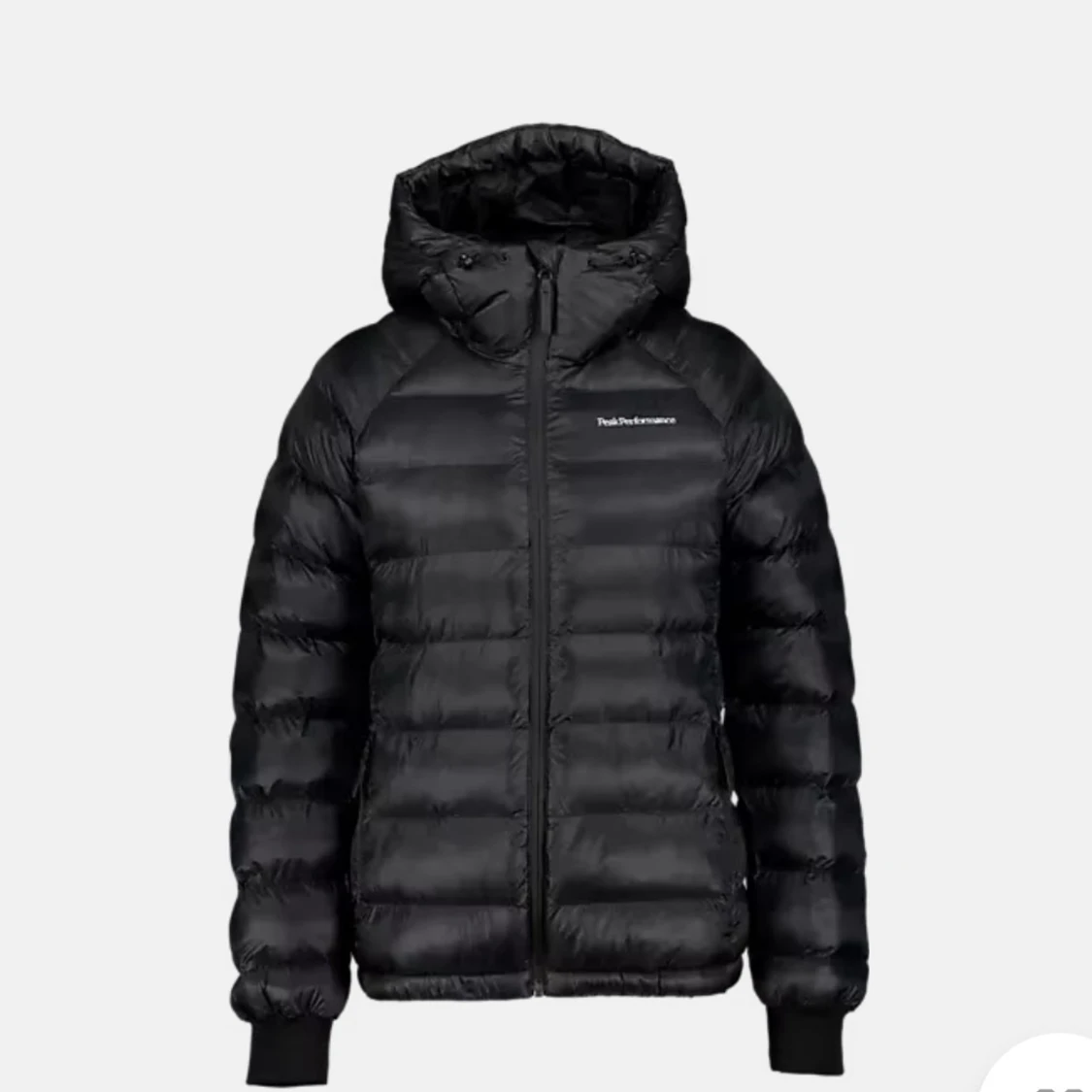 Svart dunjacka från Peak Performance