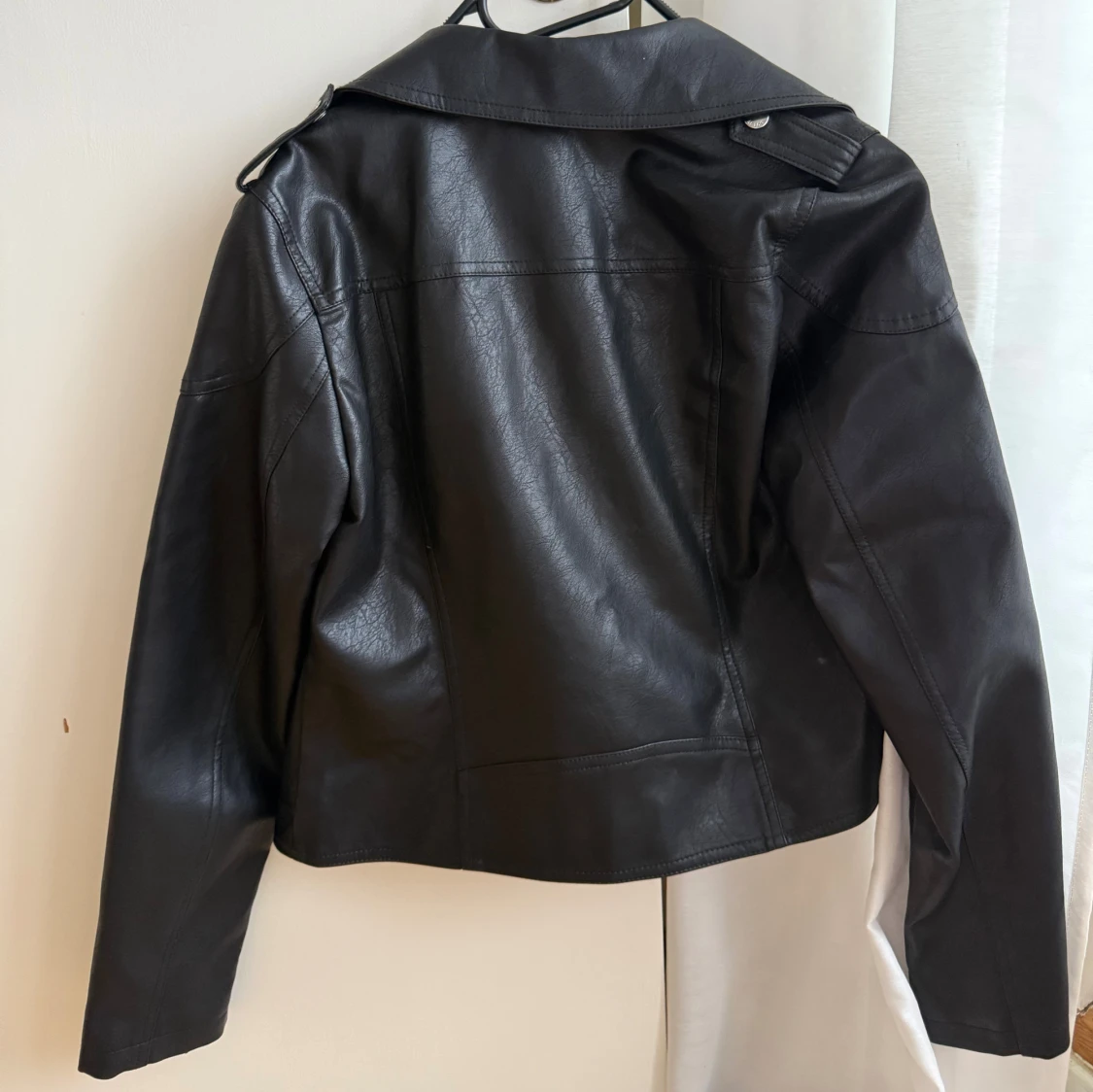 Svart skinnjacka från Noisy May - 1